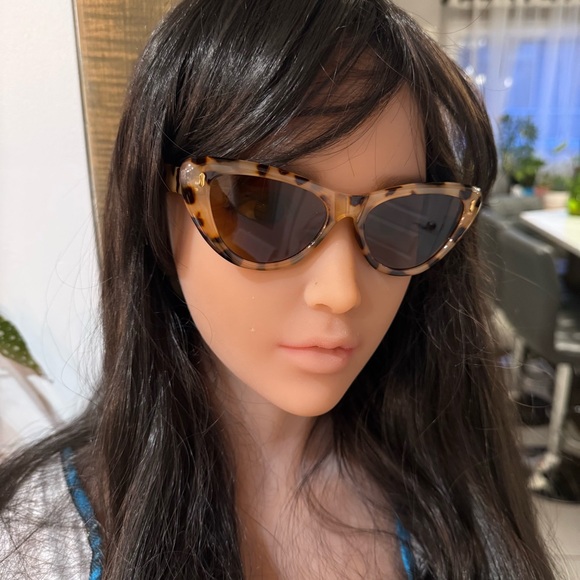 Accessories - Tortoiseshell Cat-Eye Sunglasses - Brown Lenses